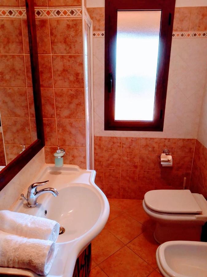 Residenza Rosa Maria Lägenhet Orosei Exteriör bild