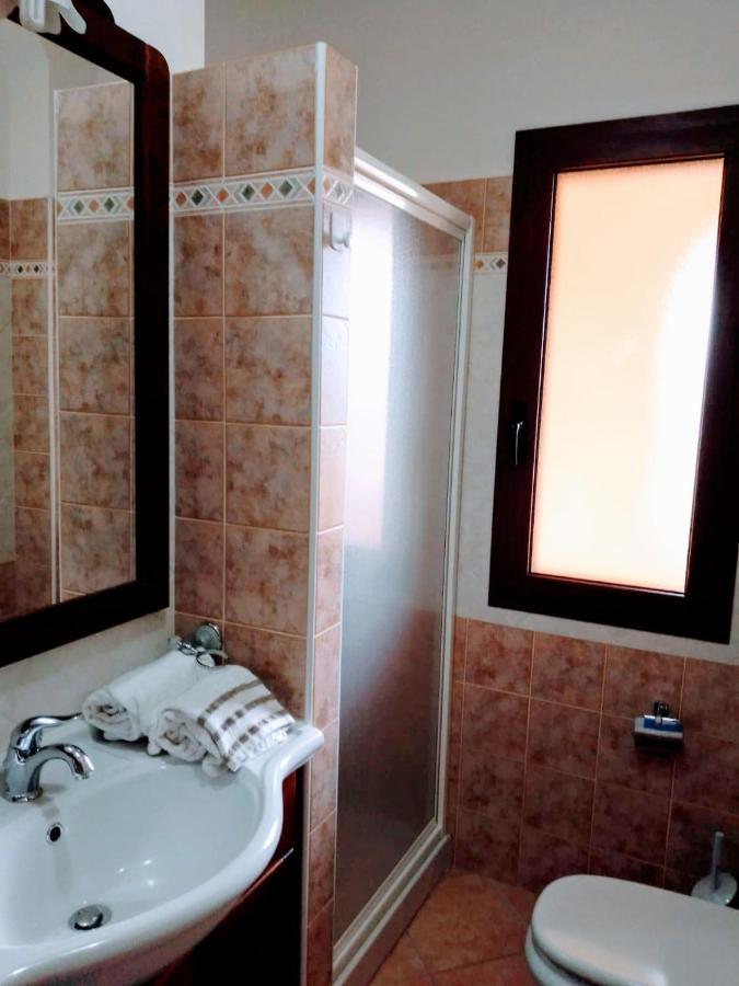 Residenza Rosa Maria Lägenhet Orosei Exteriör bild
